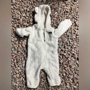 Patagonia Cozy White Fleece Kids Footie